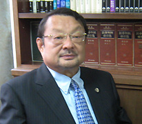弁護士 菊井康夫